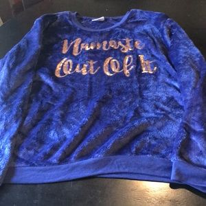 NWT Royal Blue Large Cold Crush Super Soft Top 👍